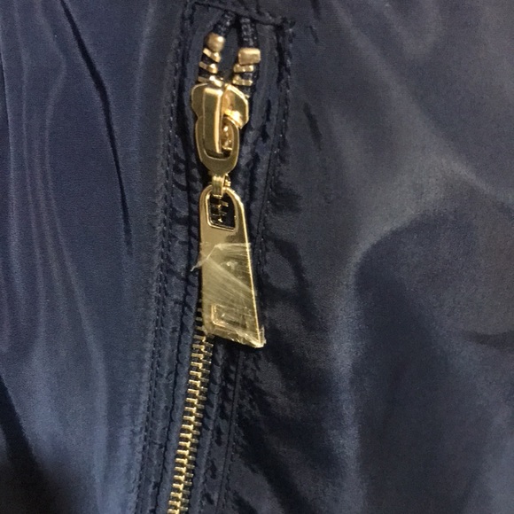 Ajdustable waist lightweight jacket - Picture 2 of 6